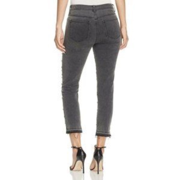 Pistola Jeans: The Pizazz You Need for the Holidays! - Picture 2 of 4